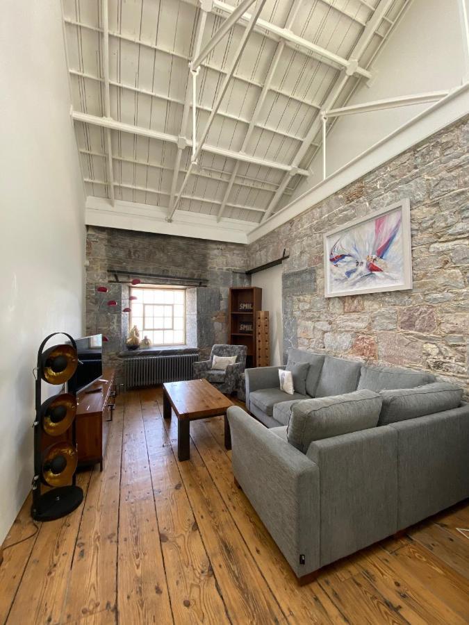 Buckingham Place At The Royal William Yard Plymouth Exterior photo